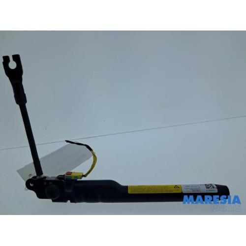 Fiat - 500 - Gordelspanner links
