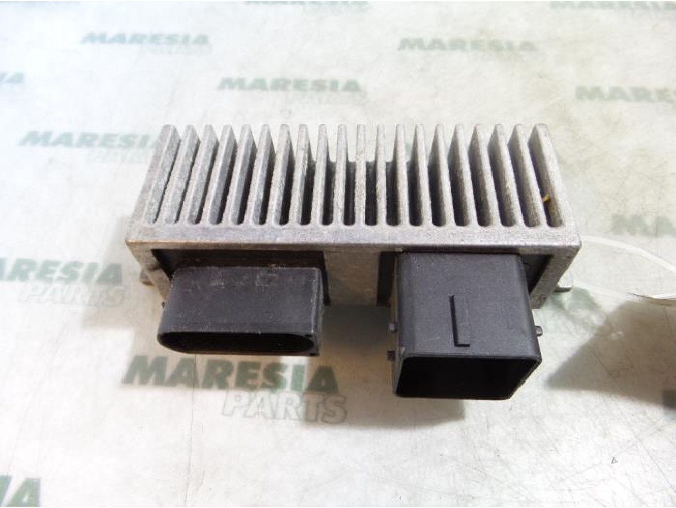 Renault - Megane - Glow plug relay