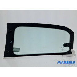 Renault - Twingo - Rear door window 4-door door, rear right