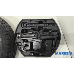 Citroen - C3 - Krikset + reservewiel