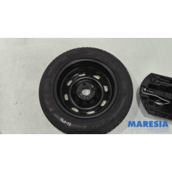 Citroen - C3 - Krikset + reservewiel