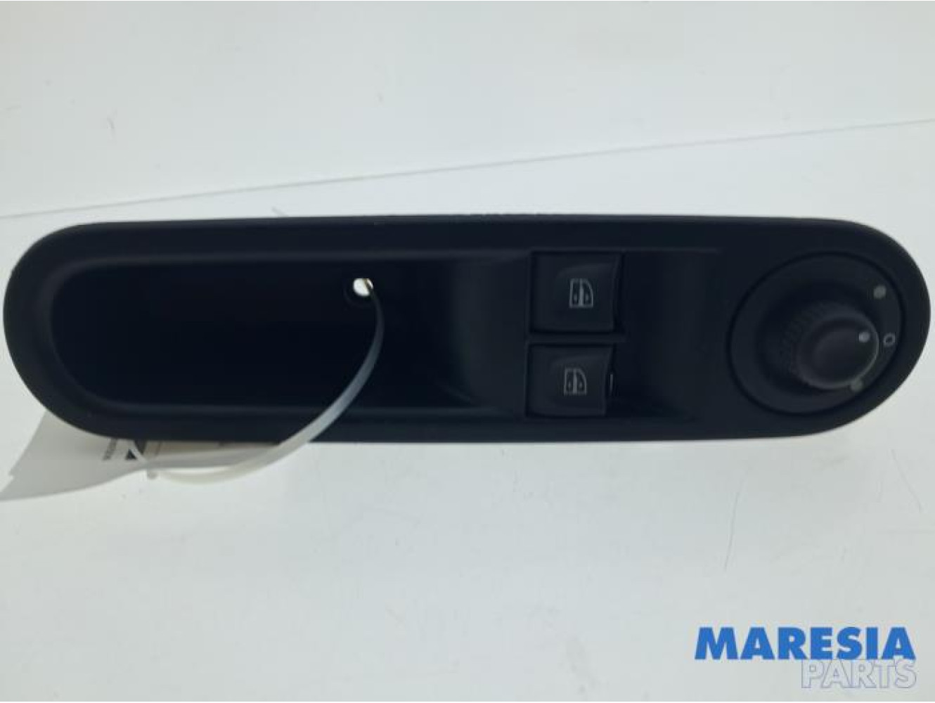 Renault - Twingo - Multi-functional window switch