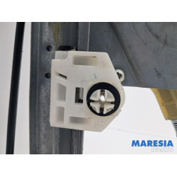 Renault - Kangoo - Fenstermechanik 2-türig rechts vorne