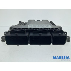 Renault - Trafic - Engine management computer