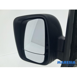 Renault - Trafic - Wing mirror, left