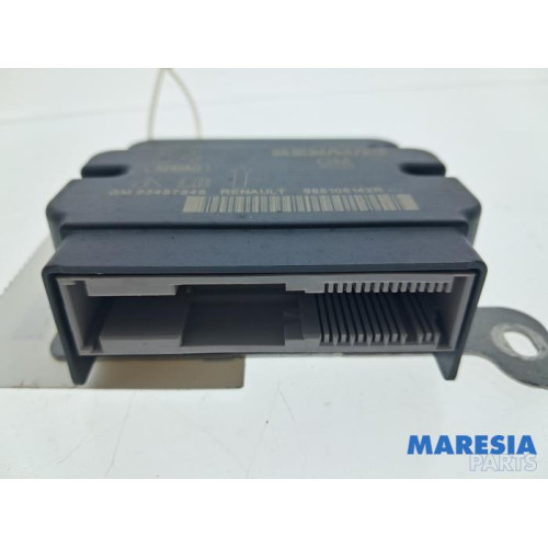 Renault - Trafic - Airbag Module