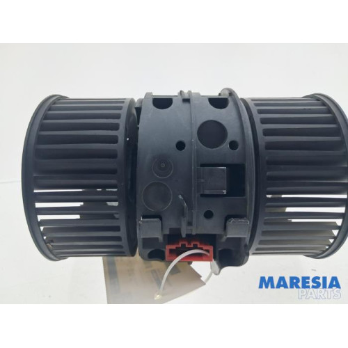 Renault - Trafic - Heating and ventilation fan motor