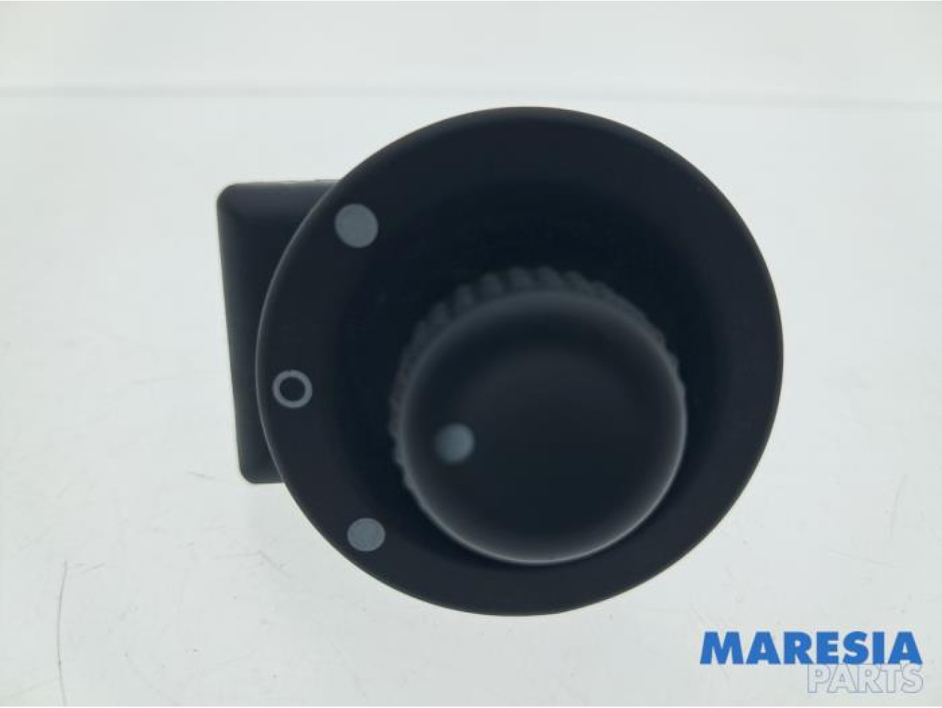 Renault - Trafic - Mirror switch