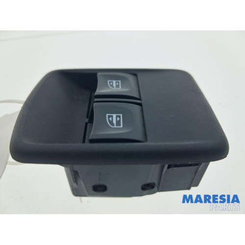 Renault - Trafic - Commutateur combi vitres