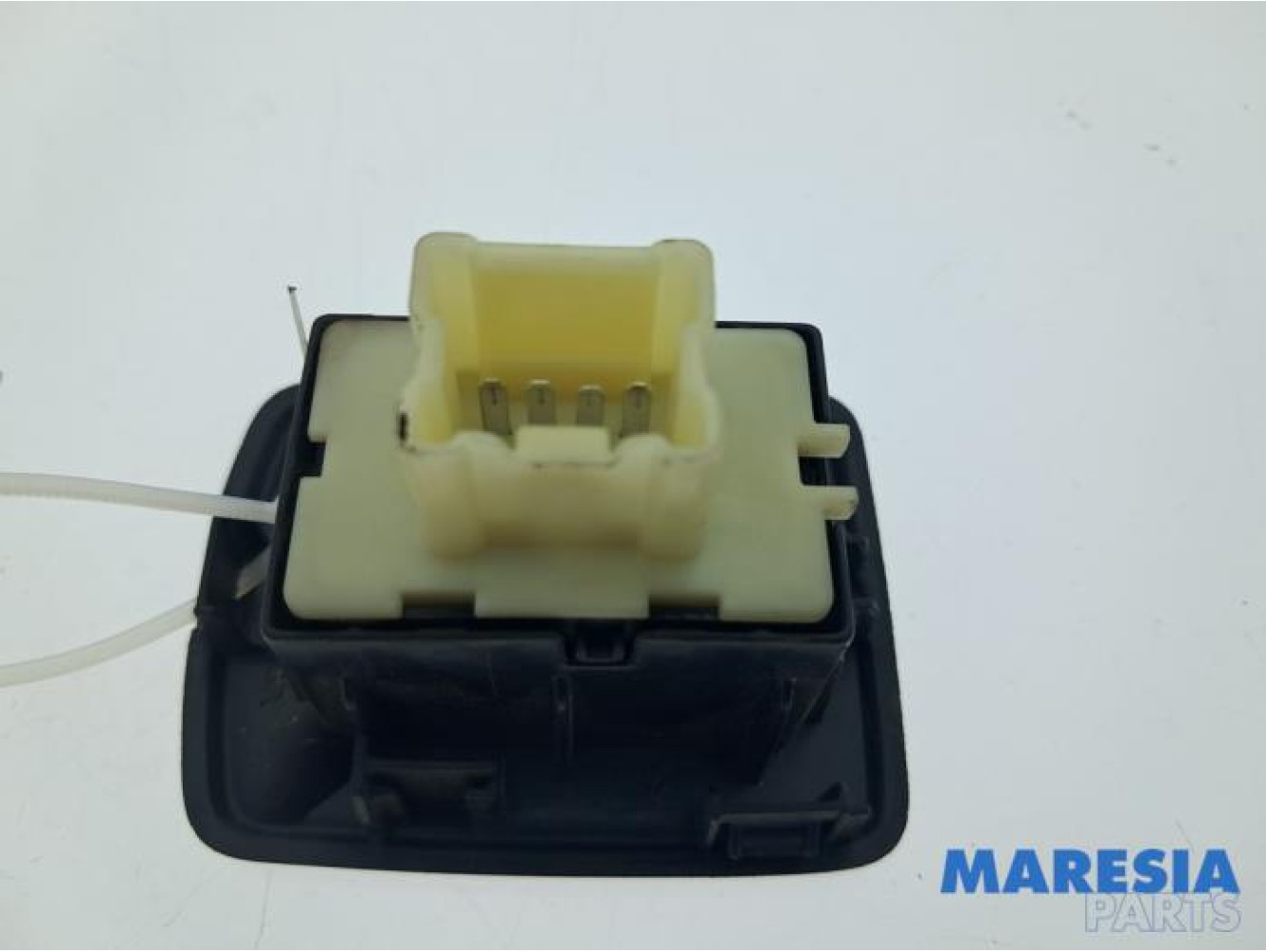 Renault - Trafic - Electric window switch