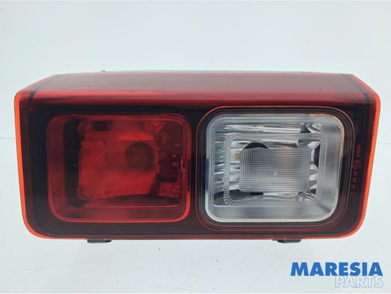 Renault - Trafic - Achterlicht links