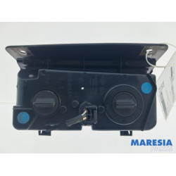 Renault - Trafic - Achterlicht links