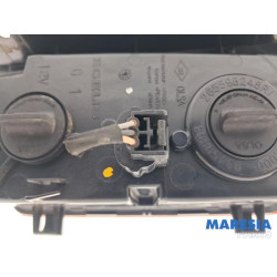 Renault - Trafic - Achterlicht links