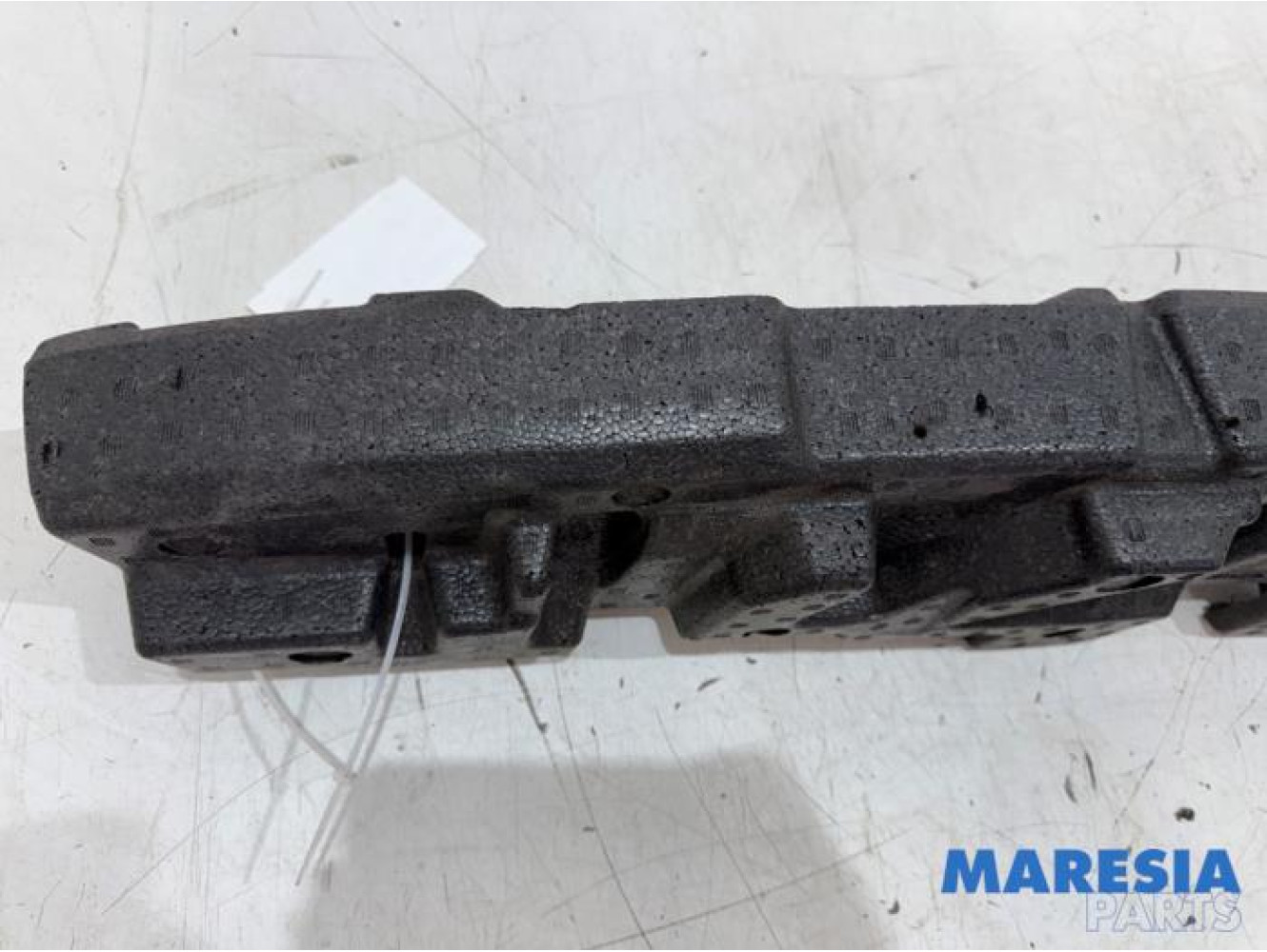 Renault - Twingo - Front bumper shock absorber