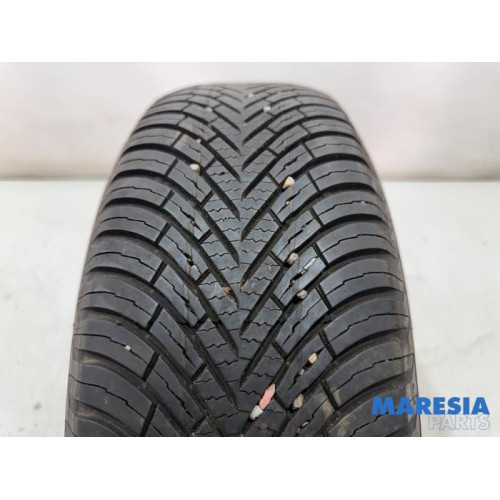 Renault - Kangoo - Tyre