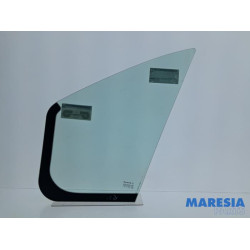 Renault - Trafic - Quarter light, front right
