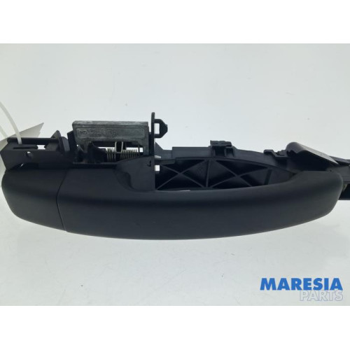 Renault - Trafic - Minibus/van rear door handle