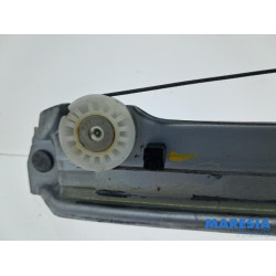 Renault - Trafic - Fenstermechanik 2-türig rechts vorne