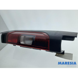 Renault - Trafic - Rücklicht links