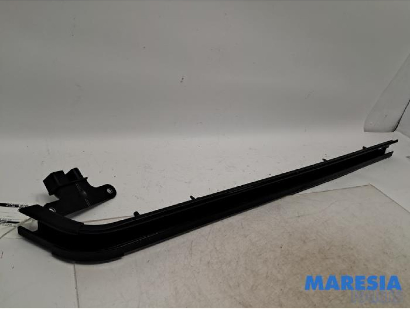 Renault - Trafic - Rail porte coulissante droite