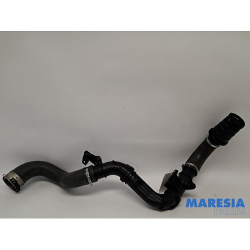Renault - Trafic - Intercooler Buis