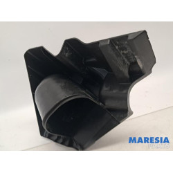 Renault - Trafic - Air intake hose