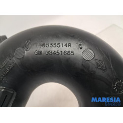 Renault - Trafic - Air intake hose