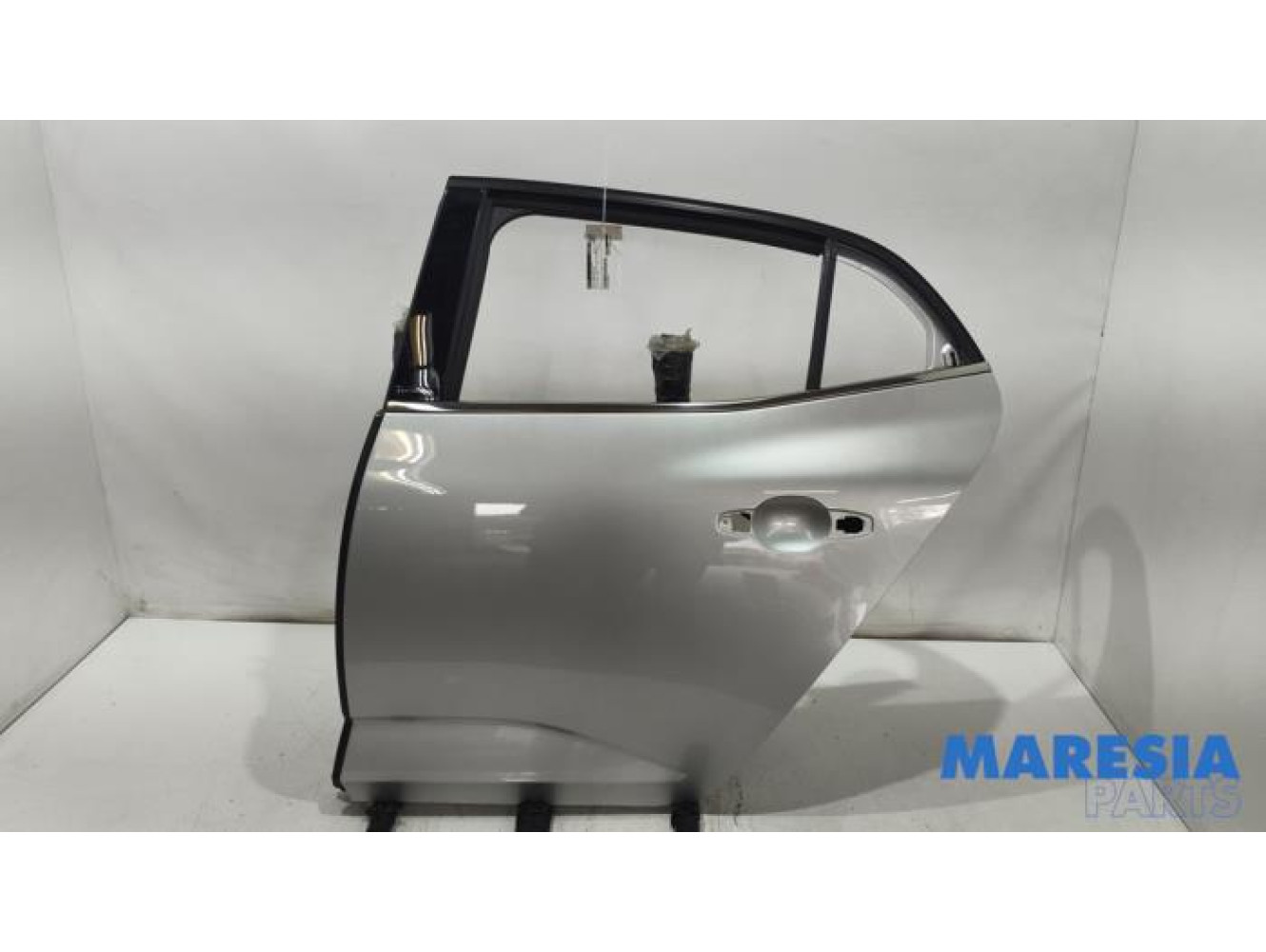 Renault - Megane - Rear door 4-door, left