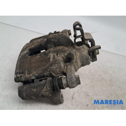 Renault - Trafic - Rear brake calliper, right