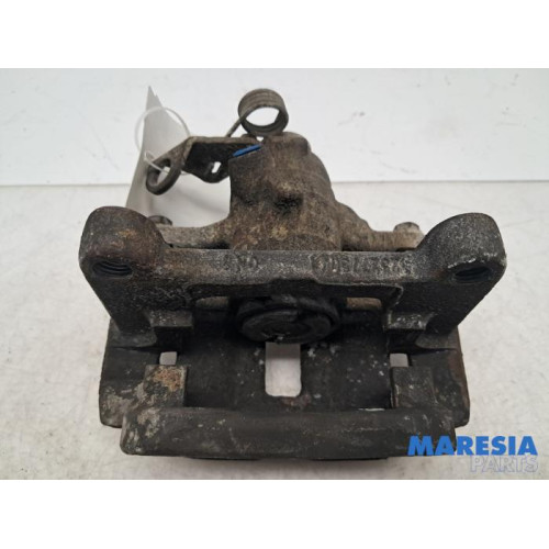 Renault - Trafic - Bremszange links hinten