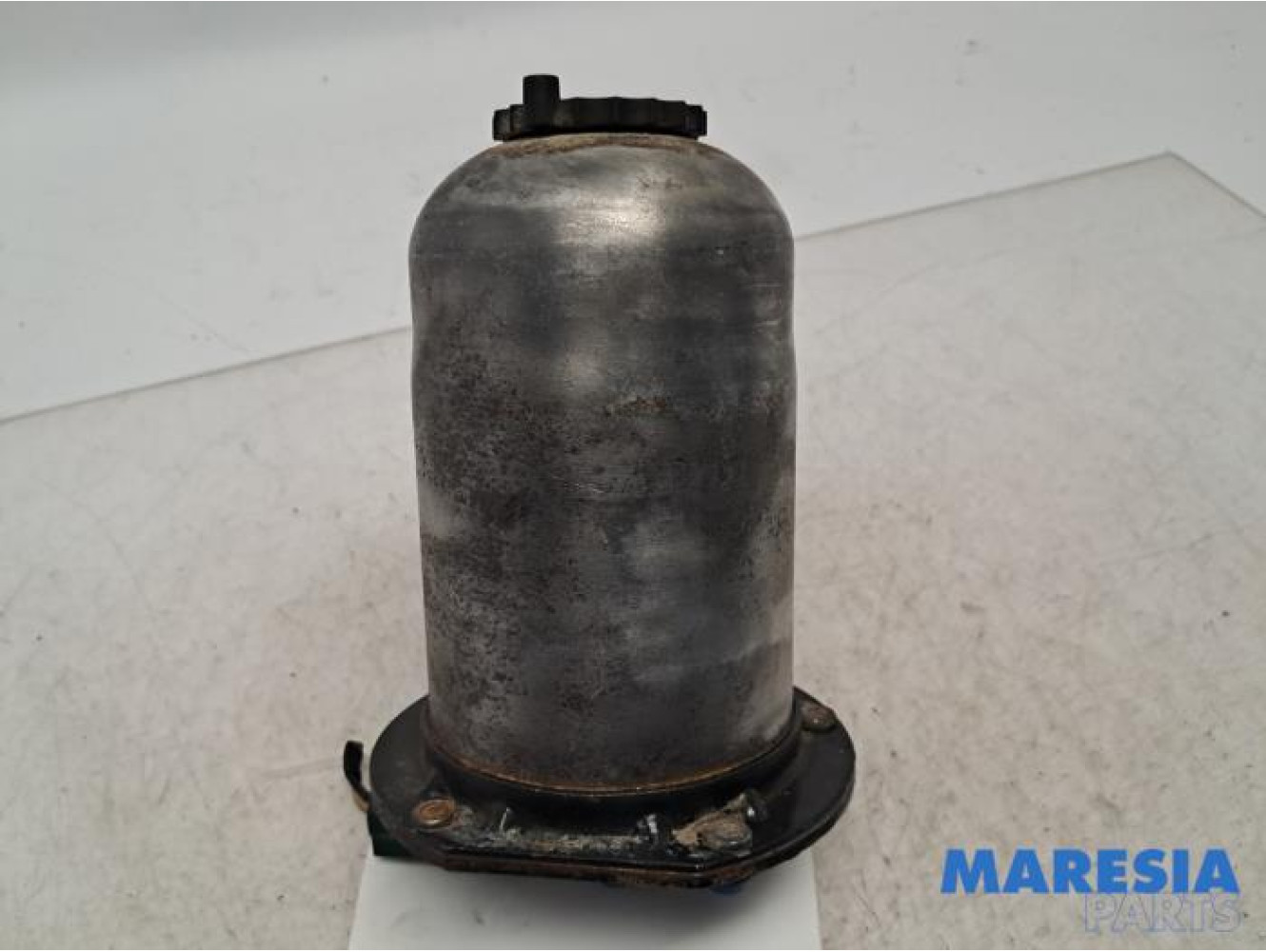 Renault - Trafic - Boîtier de filtre carburant