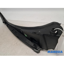 Renault - Trafic - Cadre pare-brise