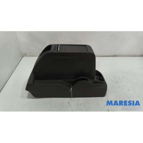 Citroen - Berlingo - Console centrale