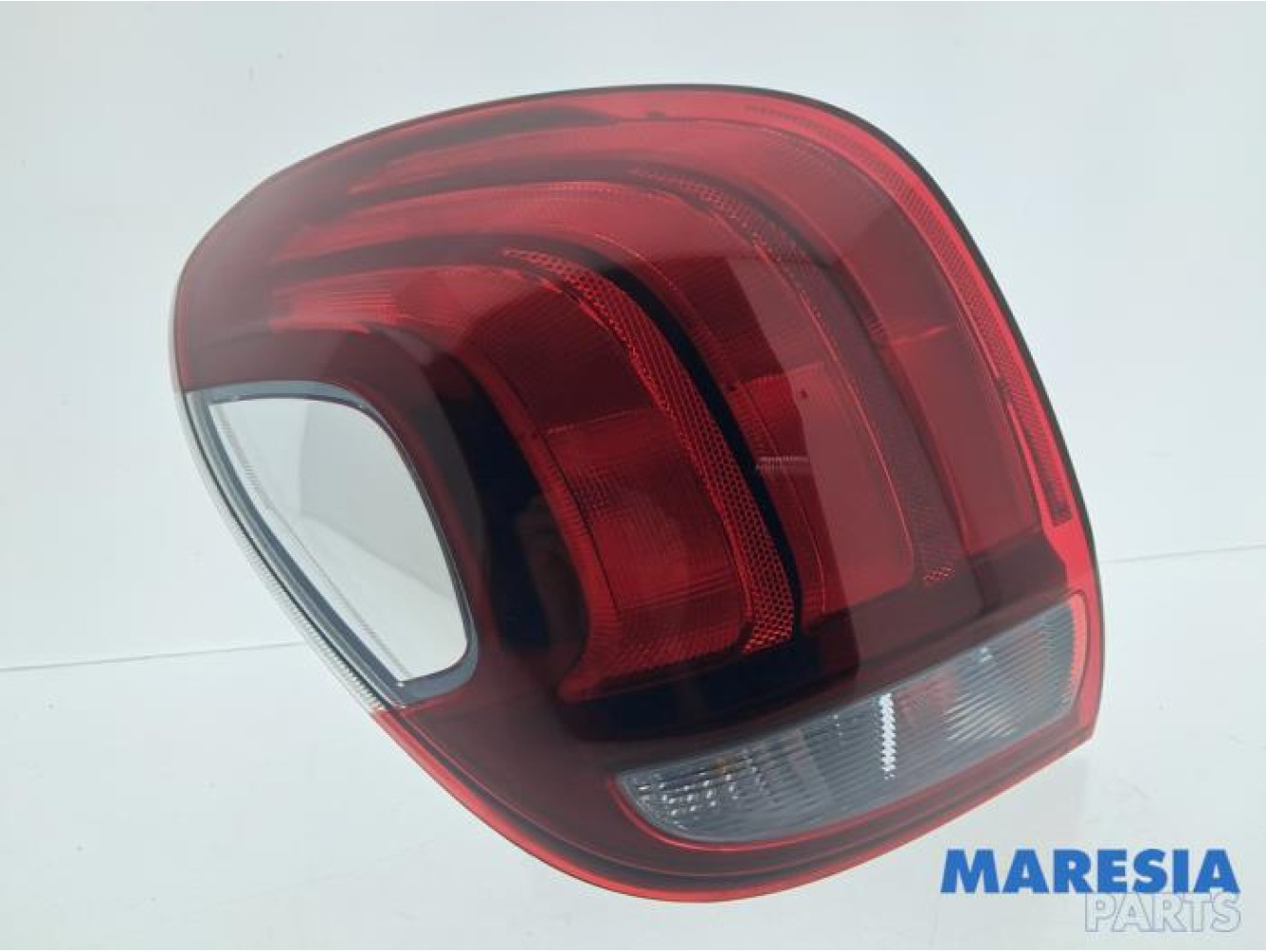 Peugeot - 108 - Rücklicht links