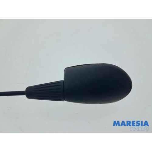 Peugeot - 108 - Antenne
