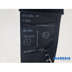 Peugeot - 108 - Sicherheitsgurt links hinten