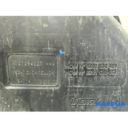 Renault - Megane - Tank