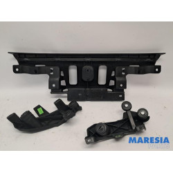 Citroen - C3 - Support pare-chocs arrière centre