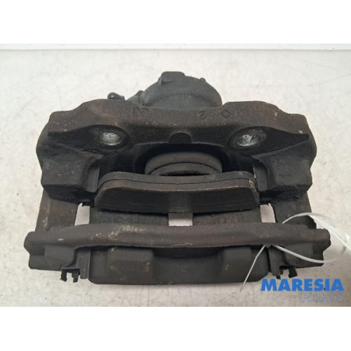 Citroen - C3 - Remklauw (Tang) links-voor