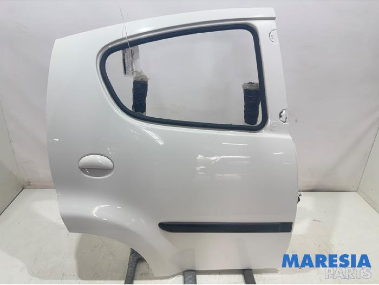 Peugeot - 107 - Tür 4-türig rechts hinten