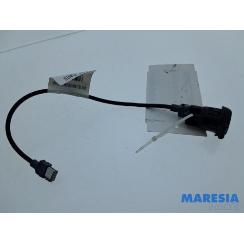 Citroen - Berlingo - Connexion USB