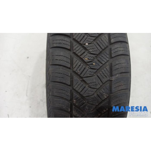Peugeot - 107 - Tyre