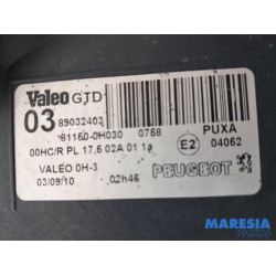Peugeot - 107 - Scheinwerfer links