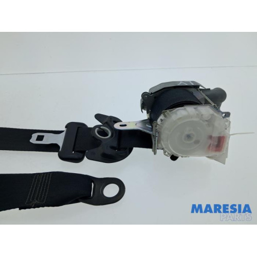 Peugeot - 107 - Front seatbelt, left