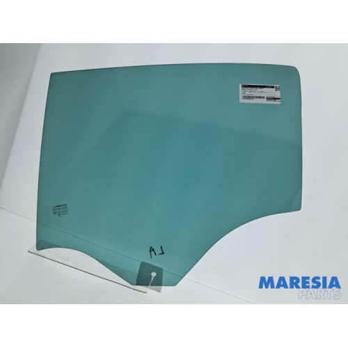 Renault - Megane - Rear door window 4-door, left