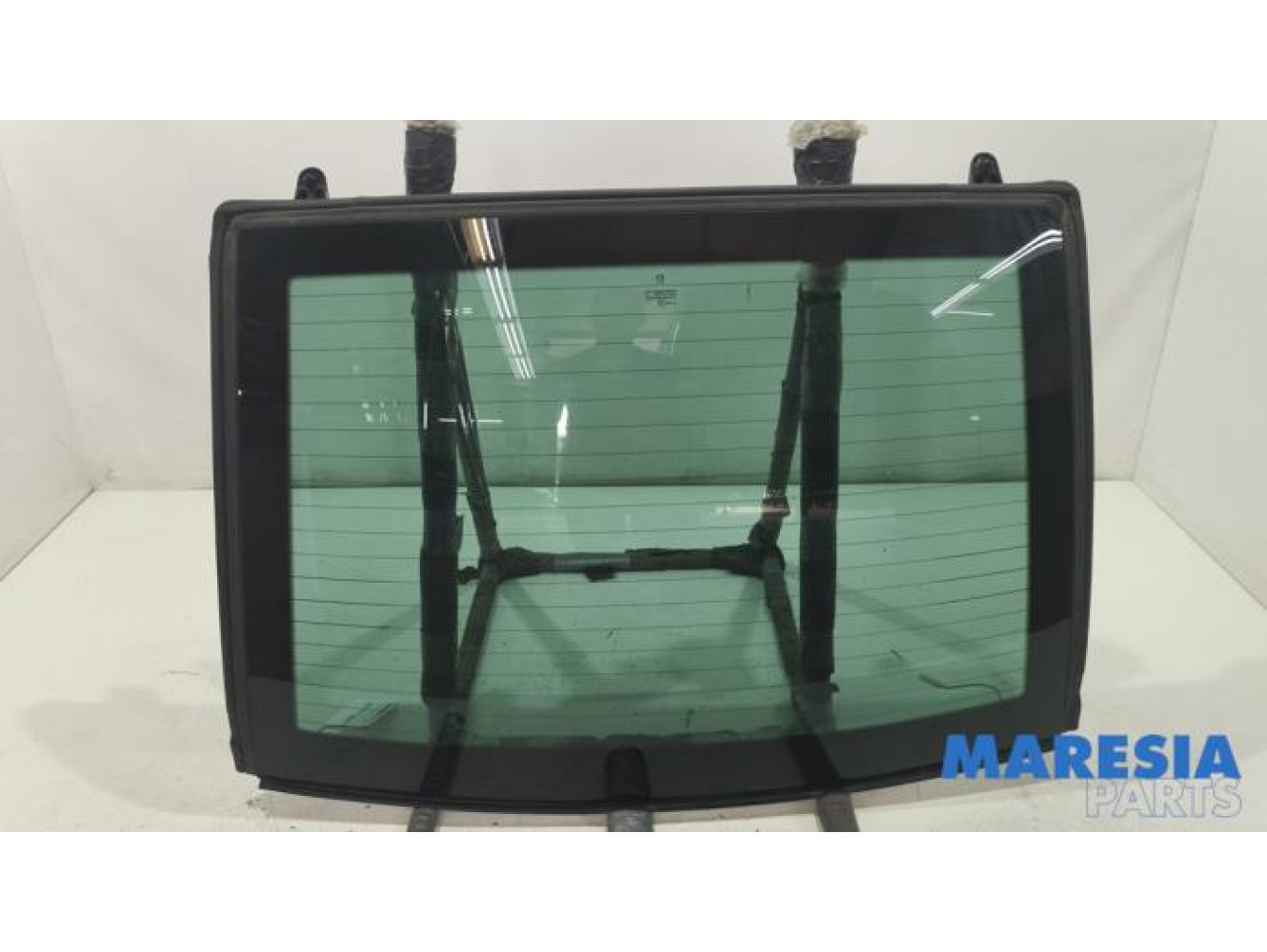 Peugeot - 307 - Rear window