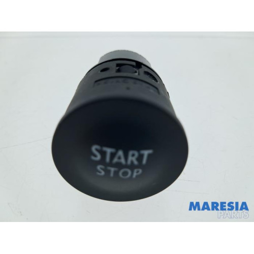 Renault - Megane - Start/Stopp Schalter