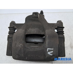 Peugeot - 108 - Bremszange links vorne