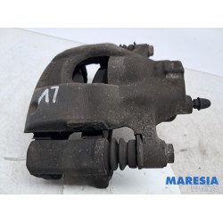 Peugeot - 108 - Bremszange links vorne