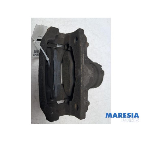 Peugeot - 108 - Bremszange links vorne